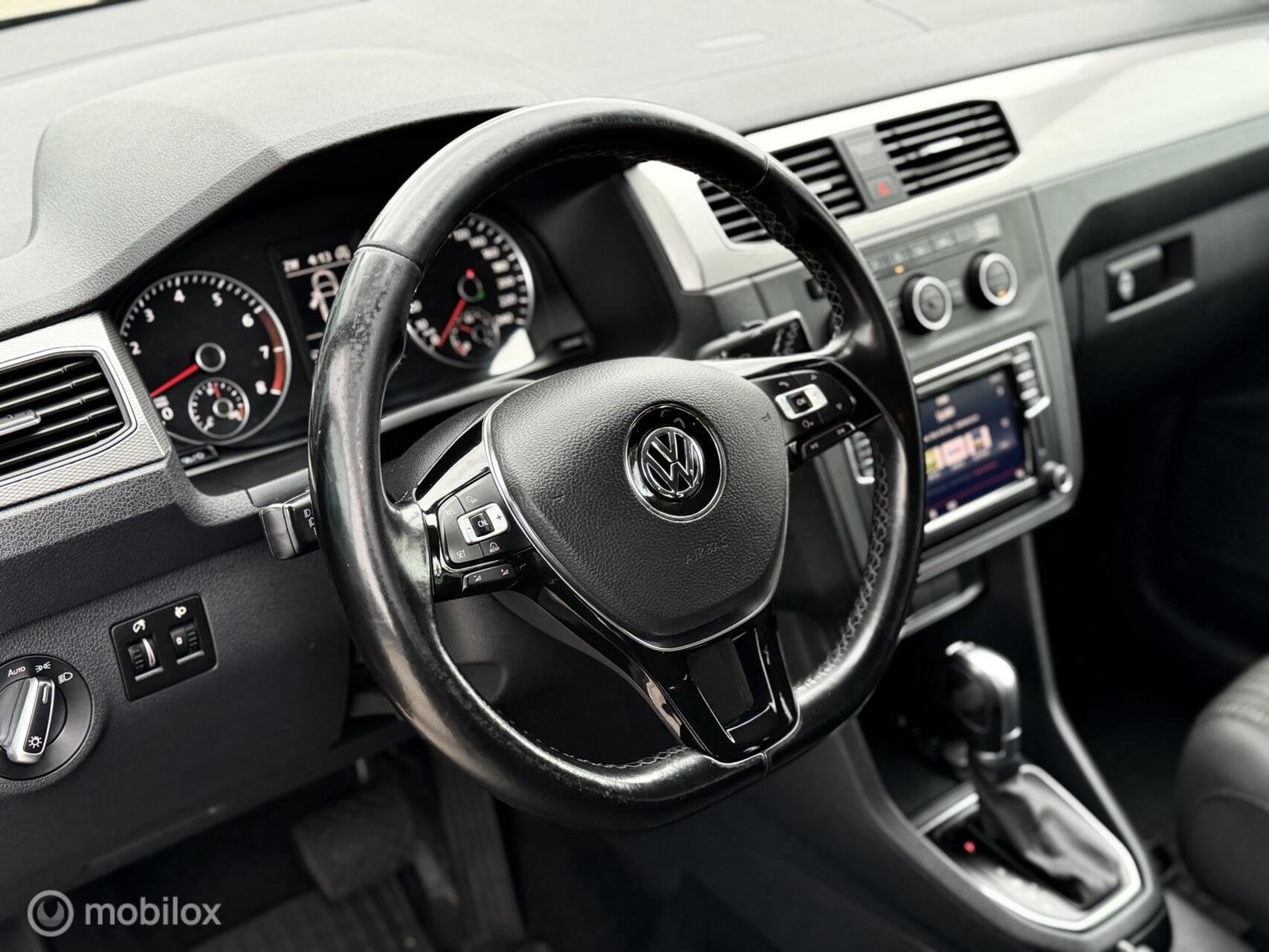 Volkswagen Caddy Maxi 1.4 TSI Trendline 5p | DSG | Trekhaak, Auto's, Gebruikt, 4 cilinders, 700 kg, MPV
