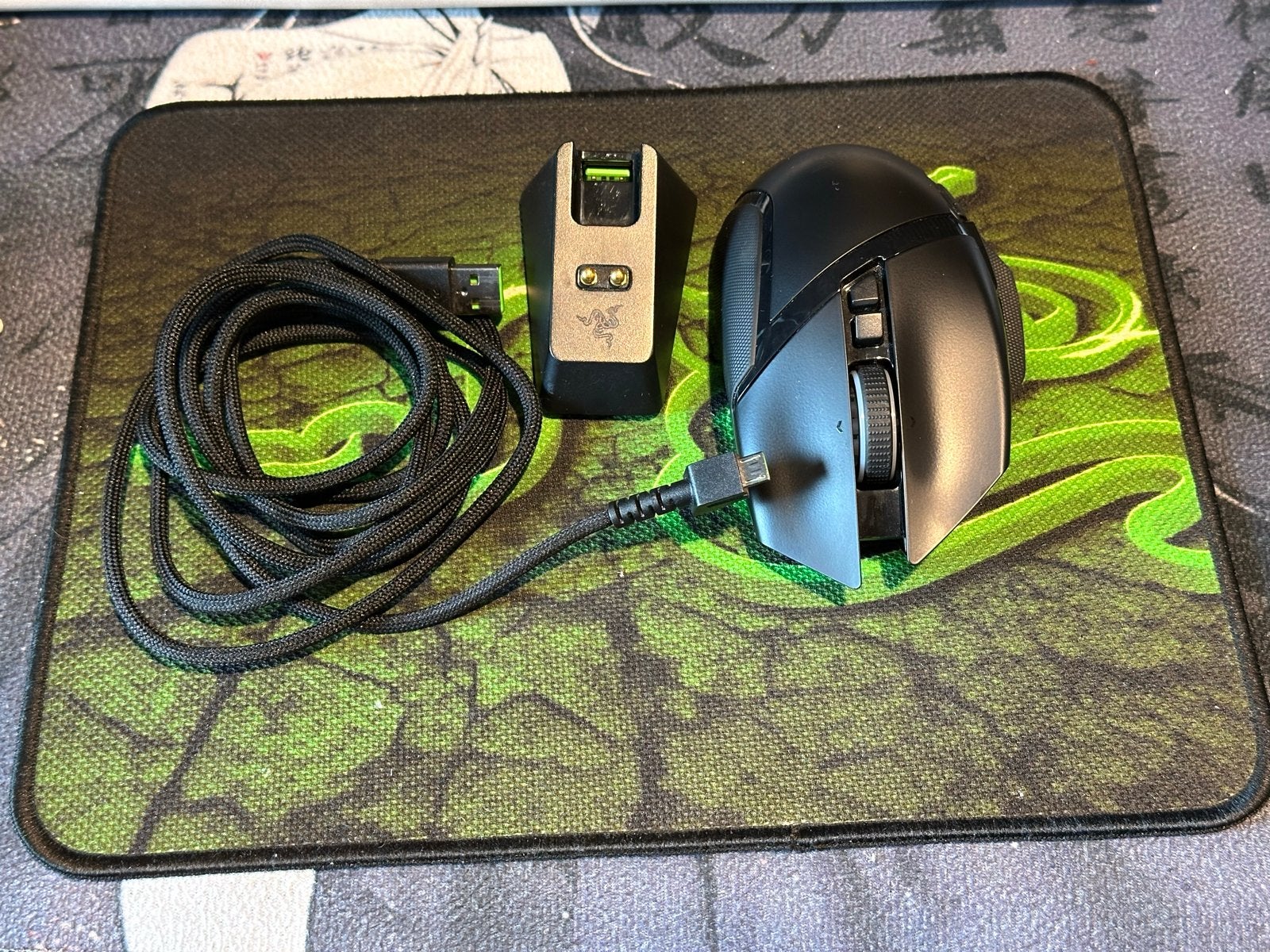 Razer Basilisk Ultimate Draadloze Gaming Muis met Oplaadstat, Computers en Software, Muizen, Rechtshandig, Muis, Gaming muis, Ophalen of Verzenden