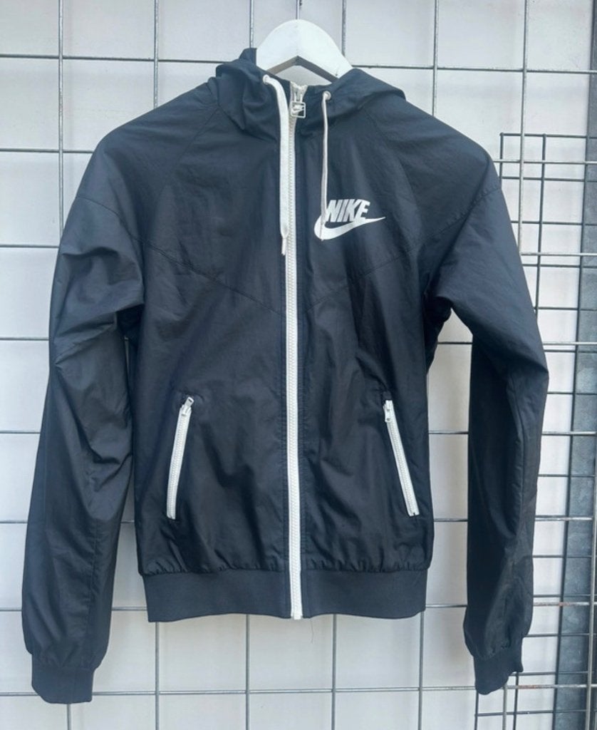 Nike jas dames, Zwart, Nike, Ophalen of Verzenden, Zo goed als nieuw
