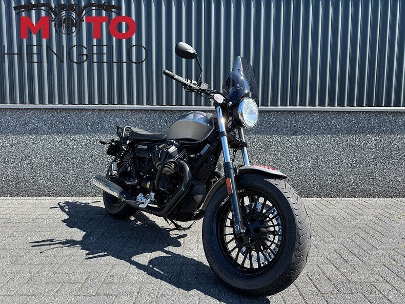 Moto Guzzi V9 BOBBER (bj 2017), PIAGGIO VESPA B.V., Bedrijf, Info@piaggiogroup.com, Minervum 7272
4817 ZM  BREDA, NL