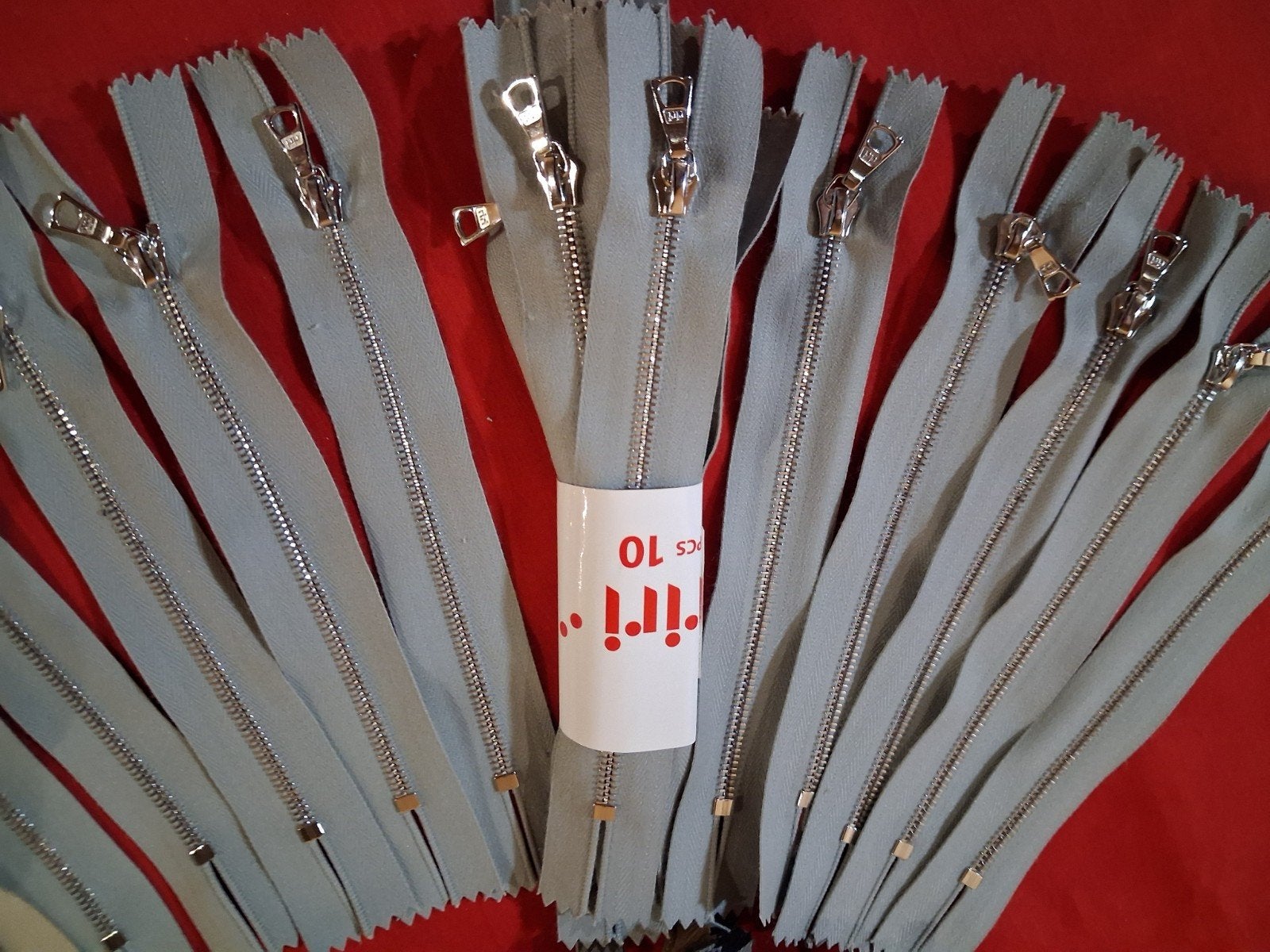 Nu deze 250x Riri metalen ritsen, Ophalen of Verzenden, Nieuw, Rits of Sluiting
