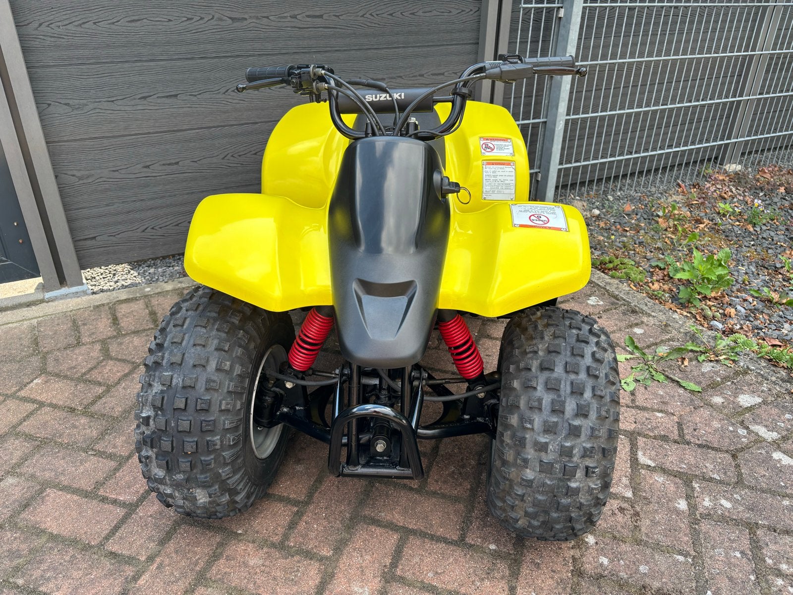 Suzuki LTA-50 quad geel, Sport en Fitness, Karting, Ophalen, Zo goed als nieuw, Overige typen