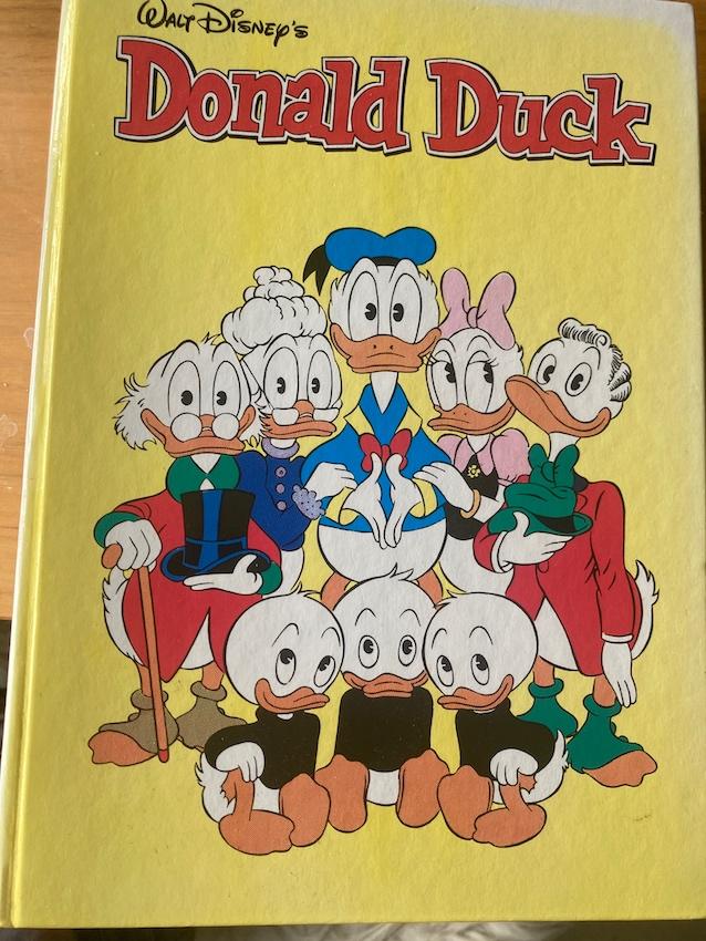 Heel veel Donald Ducks te koop; 19 mappen, Gelezen, Ophalen of Verzenden, Donald Duck, Meerdere stripboeken