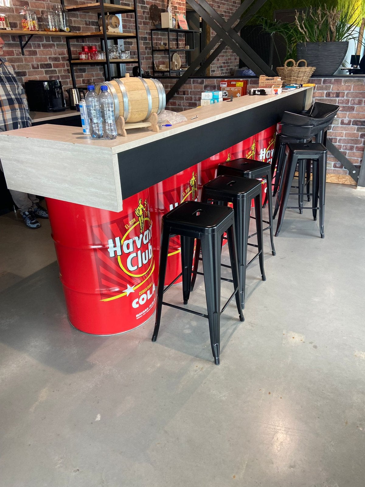 Bar, Ophalen of Verzenden, Zo goed als nieuw
