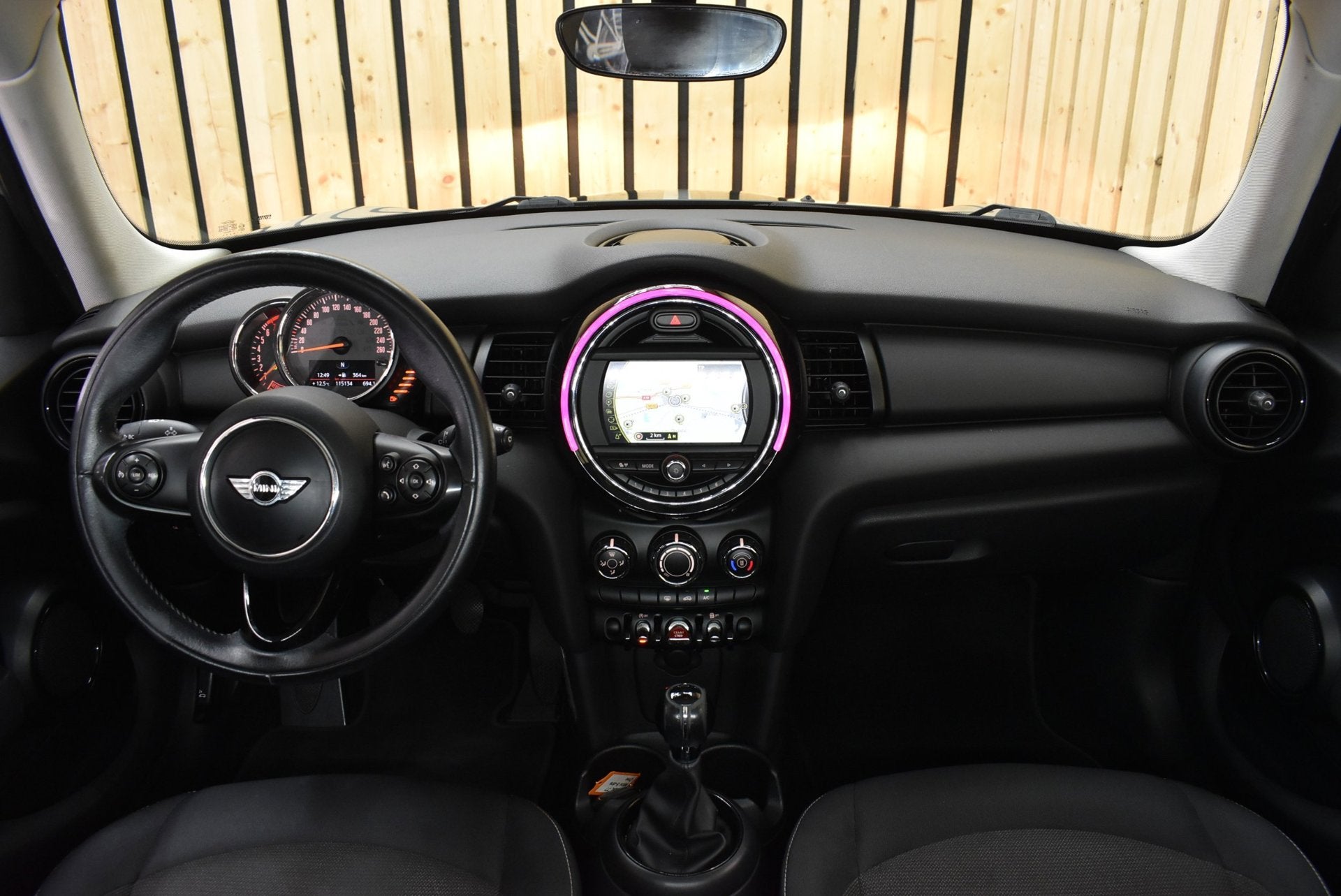 Mini 5-Deurs 1.2 One Business 115dkm 2e eig. 5-drs NL-auto A, Auto's, Stof, Gebruikt, Euro 6, 1198 cc