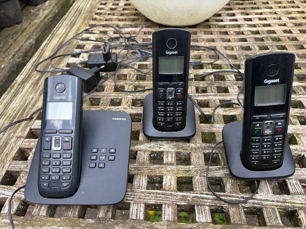 draadloze telefoon, Telecommunicatie, Vaste telefoons | Handsets en Draadloos, Ophalen, Zo goed als nieuw, 3 handsets