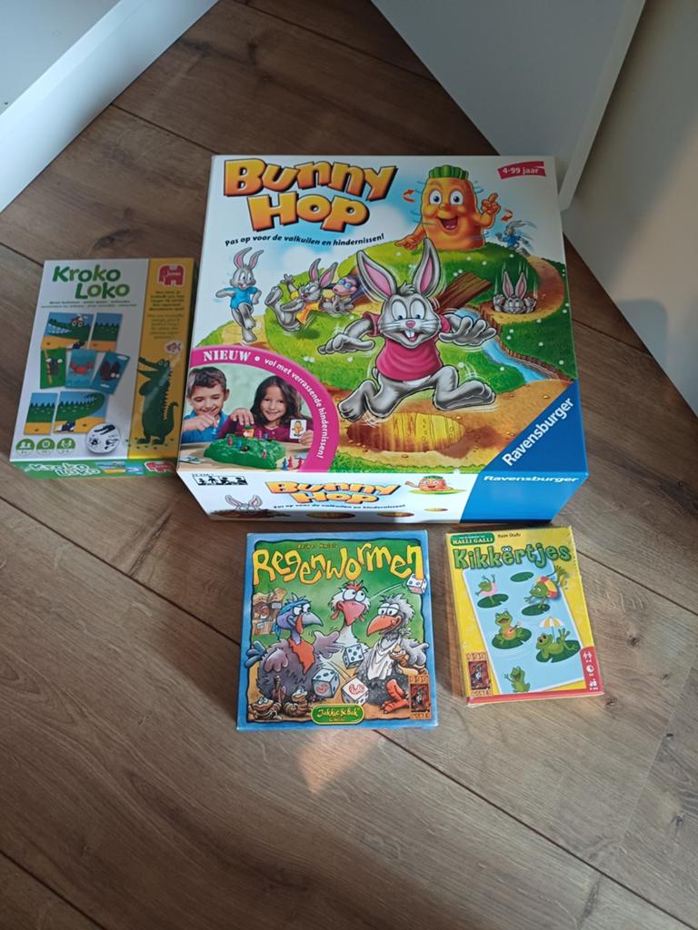 Spellenpakket (2nieuw), Ophalen