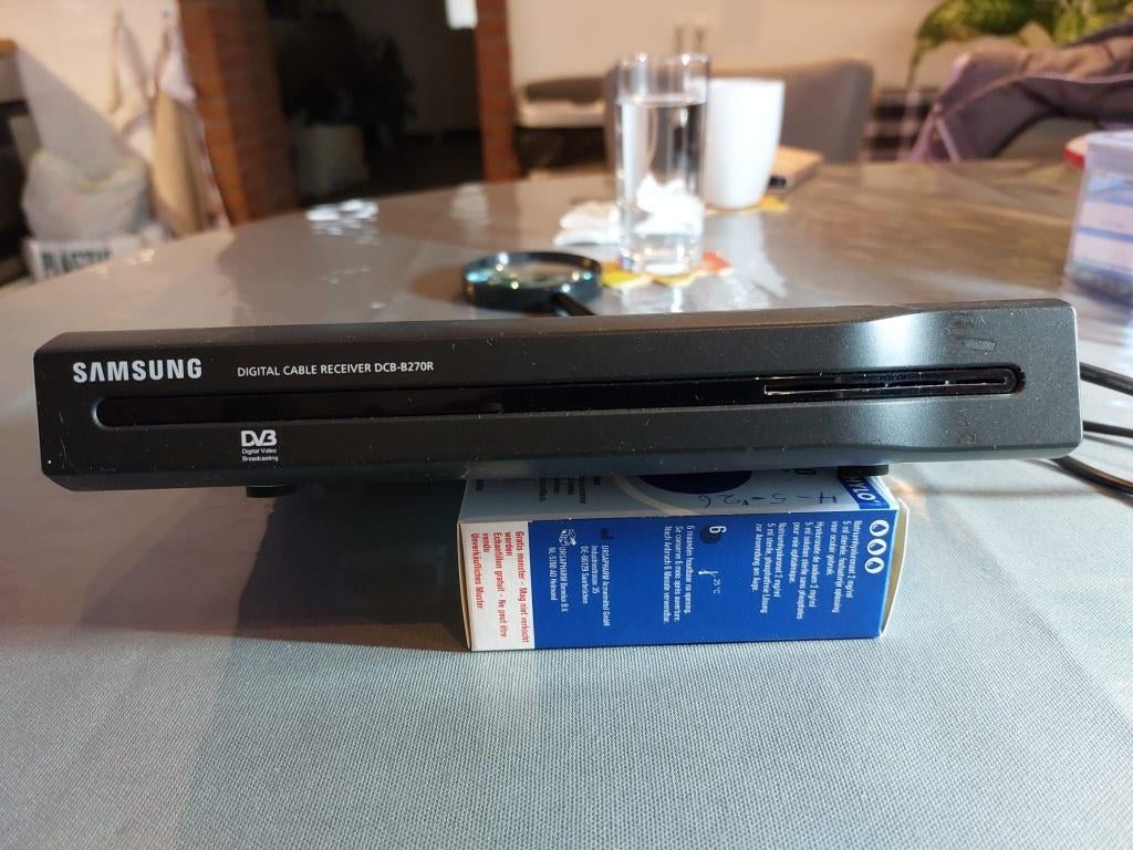 samsung digital cable receeiver, Ophalen of Verzenden, Zo goed als nieuw, Decoder