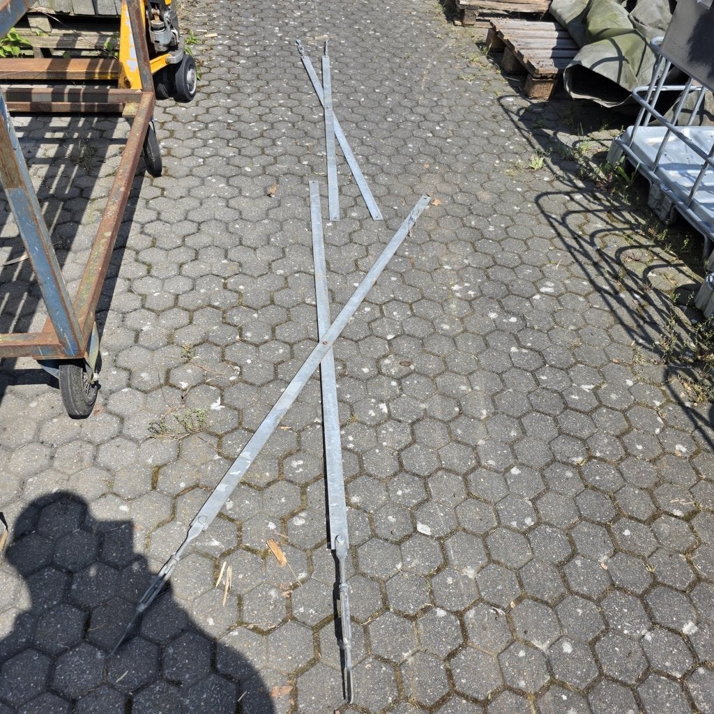 Diverse metalen strippen / profielen oa 2x trekstang, Niet ingevuld, Gebruikt, Niet ingevuld, Niet ingevuld