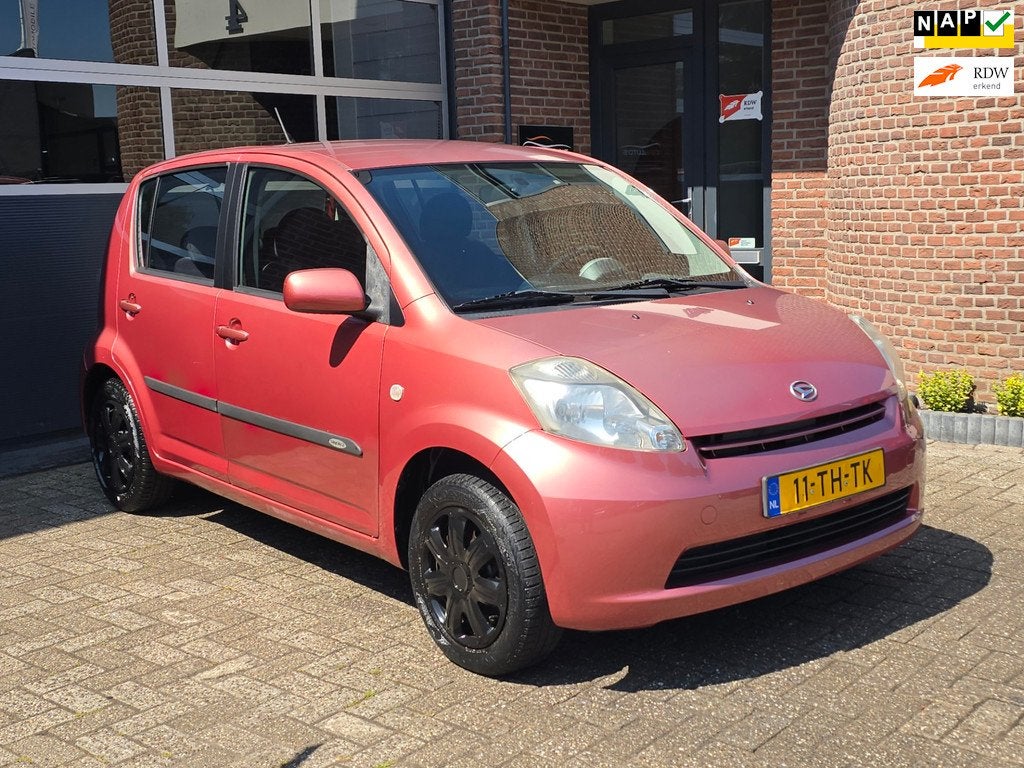 Daihatsu Sirion 2 1.0-12V Trend Airco |Apk 04 2027 |5DR, Auto's, Daihatsu, Voorwielaandrijving, Gebruikt, Bedrijf, Handgeschakeld
