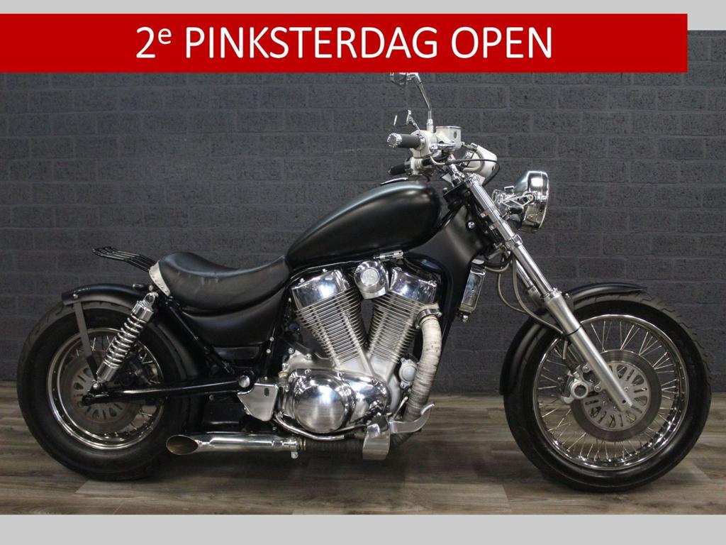 SUZUKI VS 1400 INTRUDER (bj 1996) 42,651 km MatZwart Custom, Motoren, Motoren | Suzuki, 1360 cc, SUZUKI, Bedrijf, Onbekend