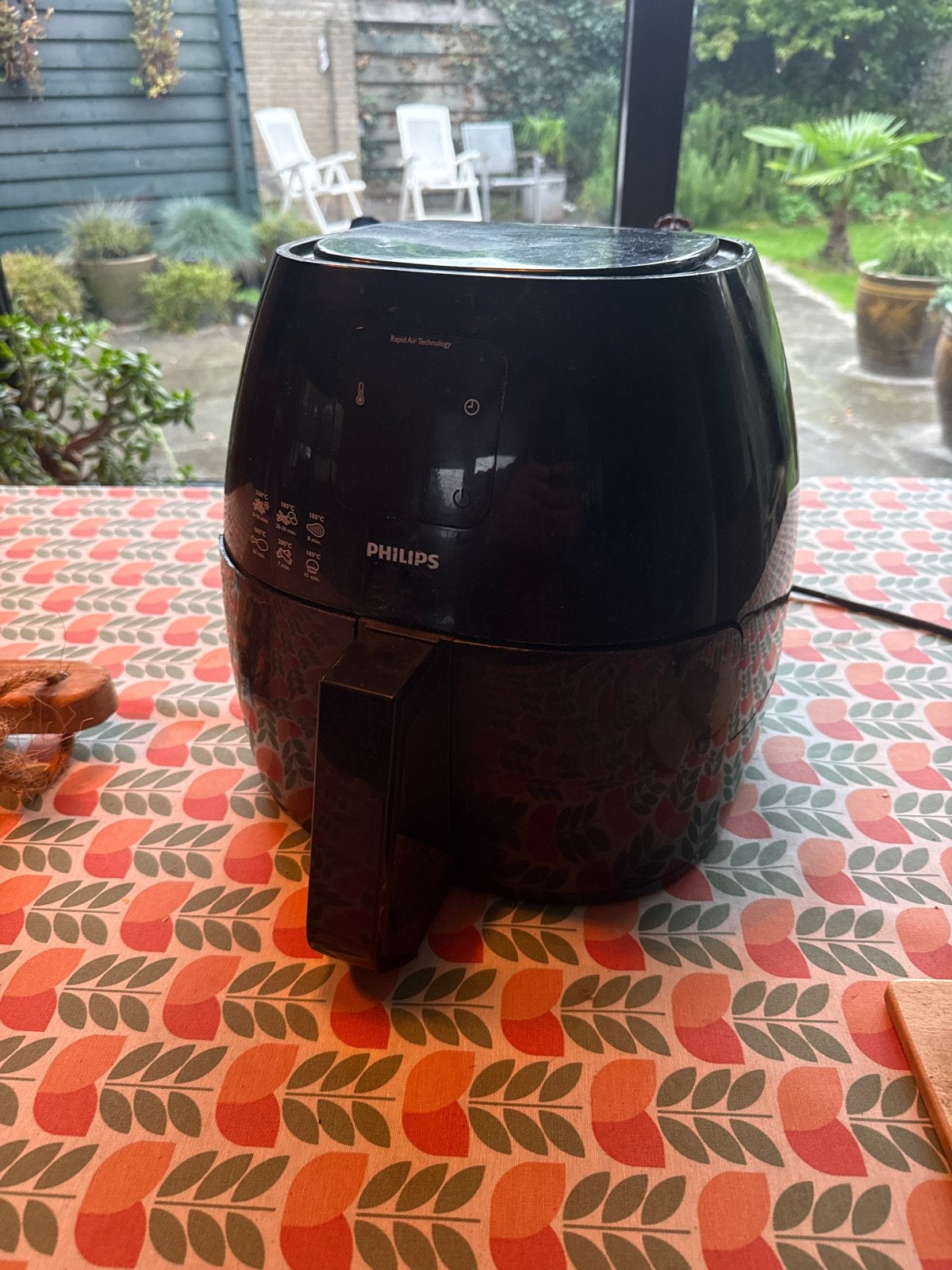 Philips Airfryer - Werkt prima, lade klemt licht, Witgoed en Apparatuur, Ophalen, Gebruikt, Airfryer XXL