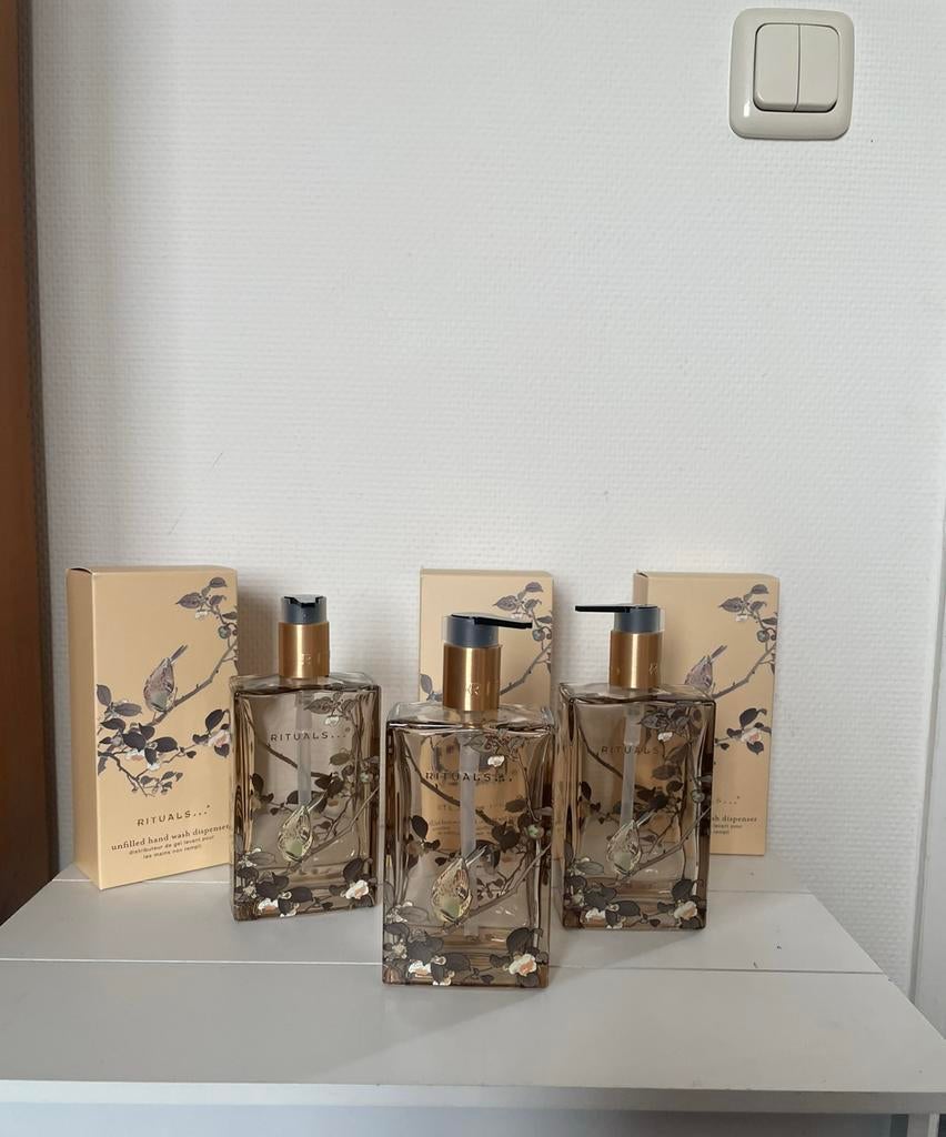 Nieuw rituals glazen zeep dispenser hand wash zeepdispenser, Ophalen of Verzenden, Nieuw, Bad & Douche