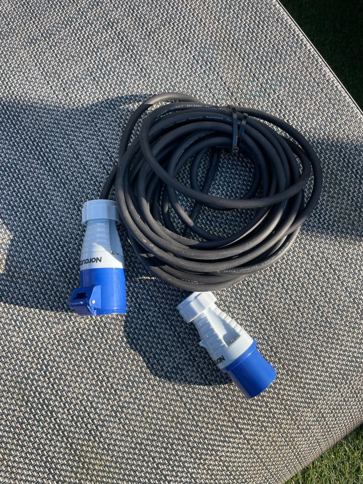 Nieuw CEE Verlengsnoer Caravan/Camper 10 Meter, Caravans en Kamperen, Caravan accessoires, Ophalen, Nieuw