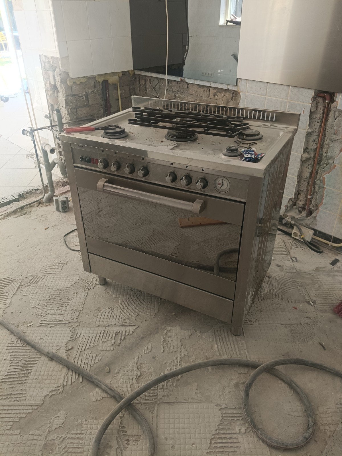 Pelgrim Novecento gasfornuis met oven - Zelf schoonmaken, Witgoed en Apparatuur, Fornuizen, Ophalen