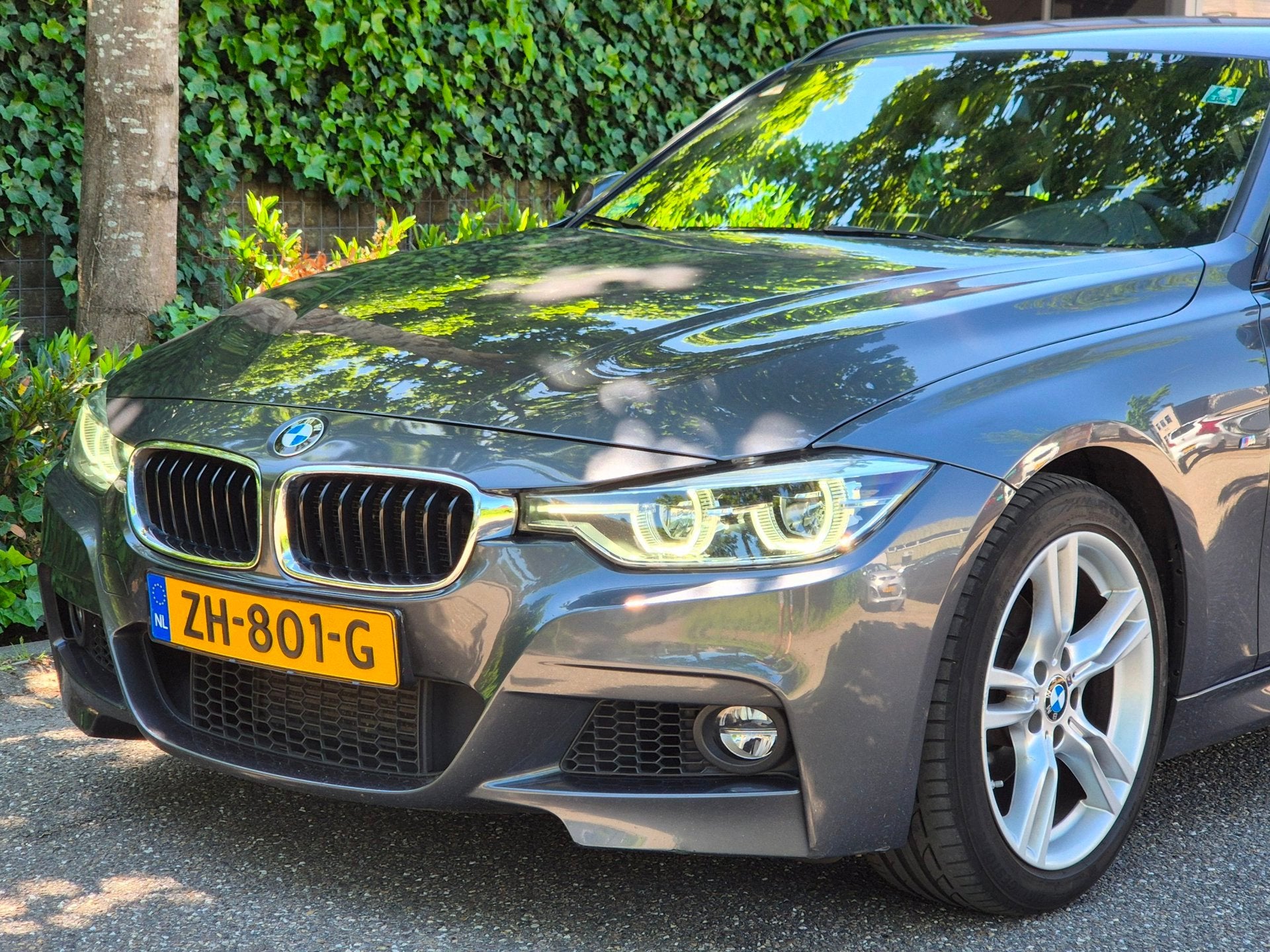 BMW 3-serie Touring M Sport Edition Apple CarPlay Trekhaak 1, Automaat, Gebruikt, 1465 kg, 3 cilinders