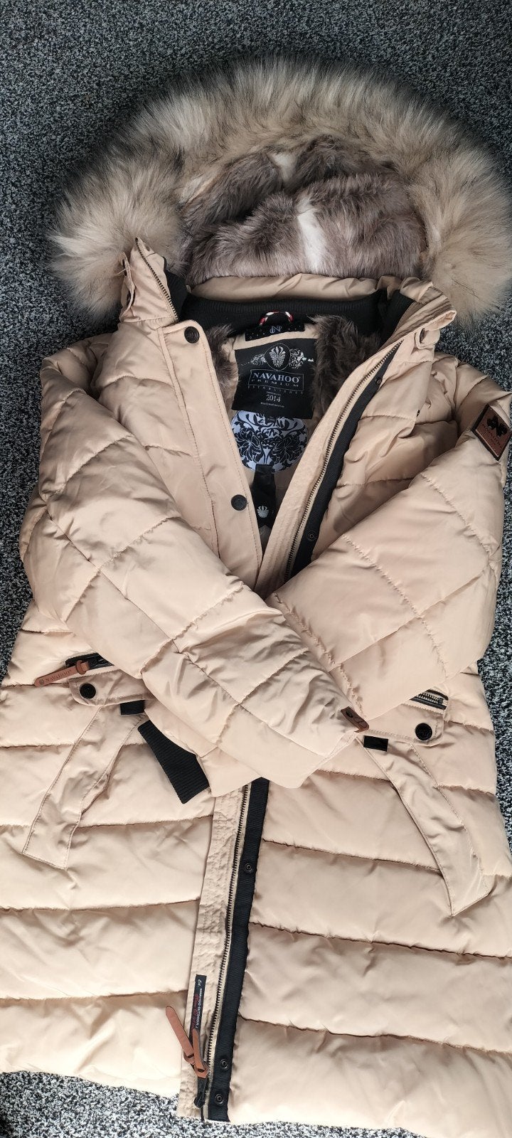Navahoo winterjas met bontkraag, Navahoo, Beige, Maat 42/44 (L), Ophalen of Verzenden
