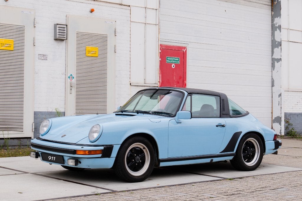 Porsche 911 SC 3.0 Targa 1982 'Hell Blau', Auto's, Porsche, Bedrijf, Benzine, Handgeschakeld, Blauw, Blauw
