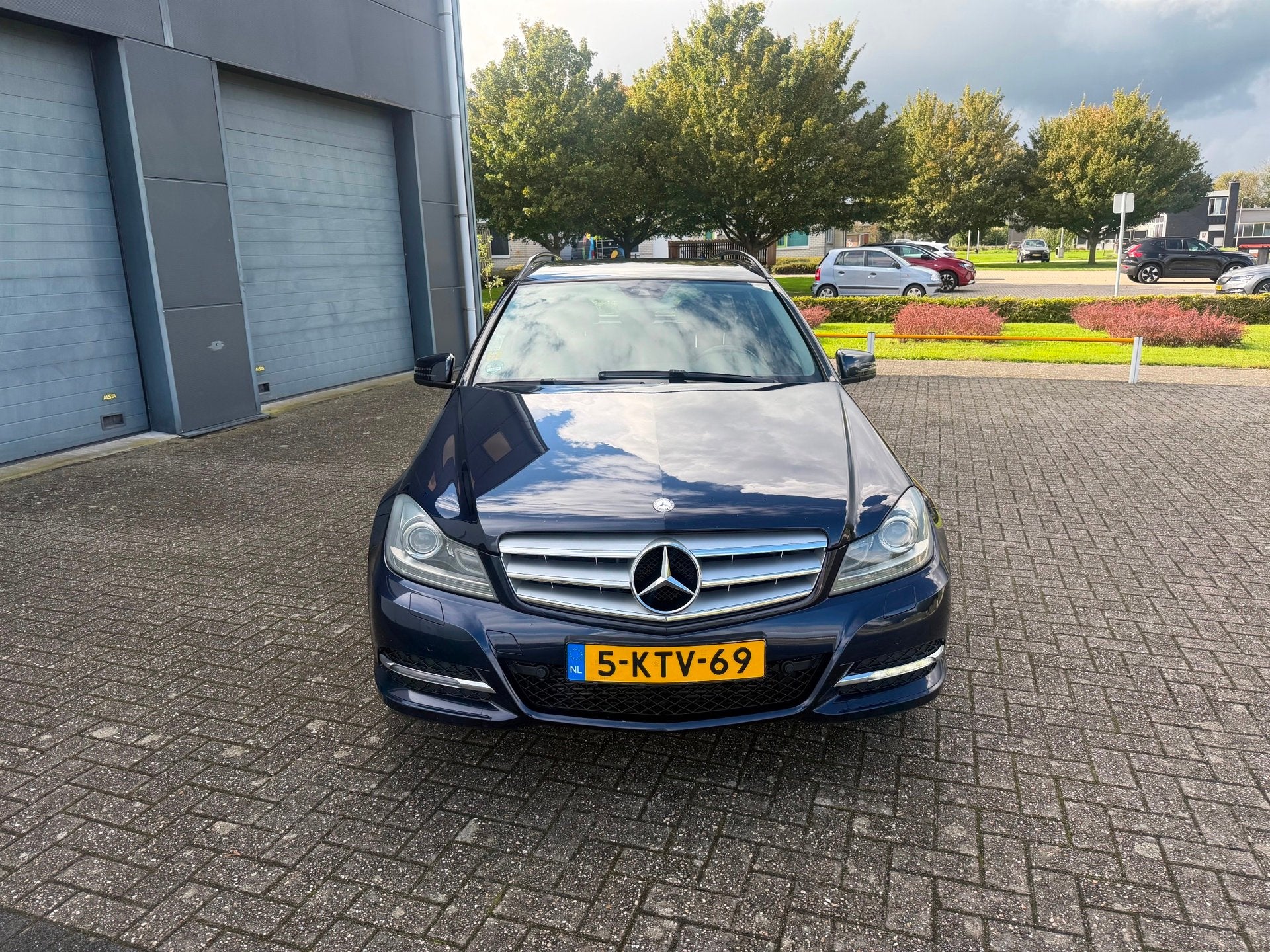 Mercedes-Benz C-klasse Estate 180 Ambition 2013, Achterwielaandrijving, Blauw, Leder en Stof, Handgeschakeld