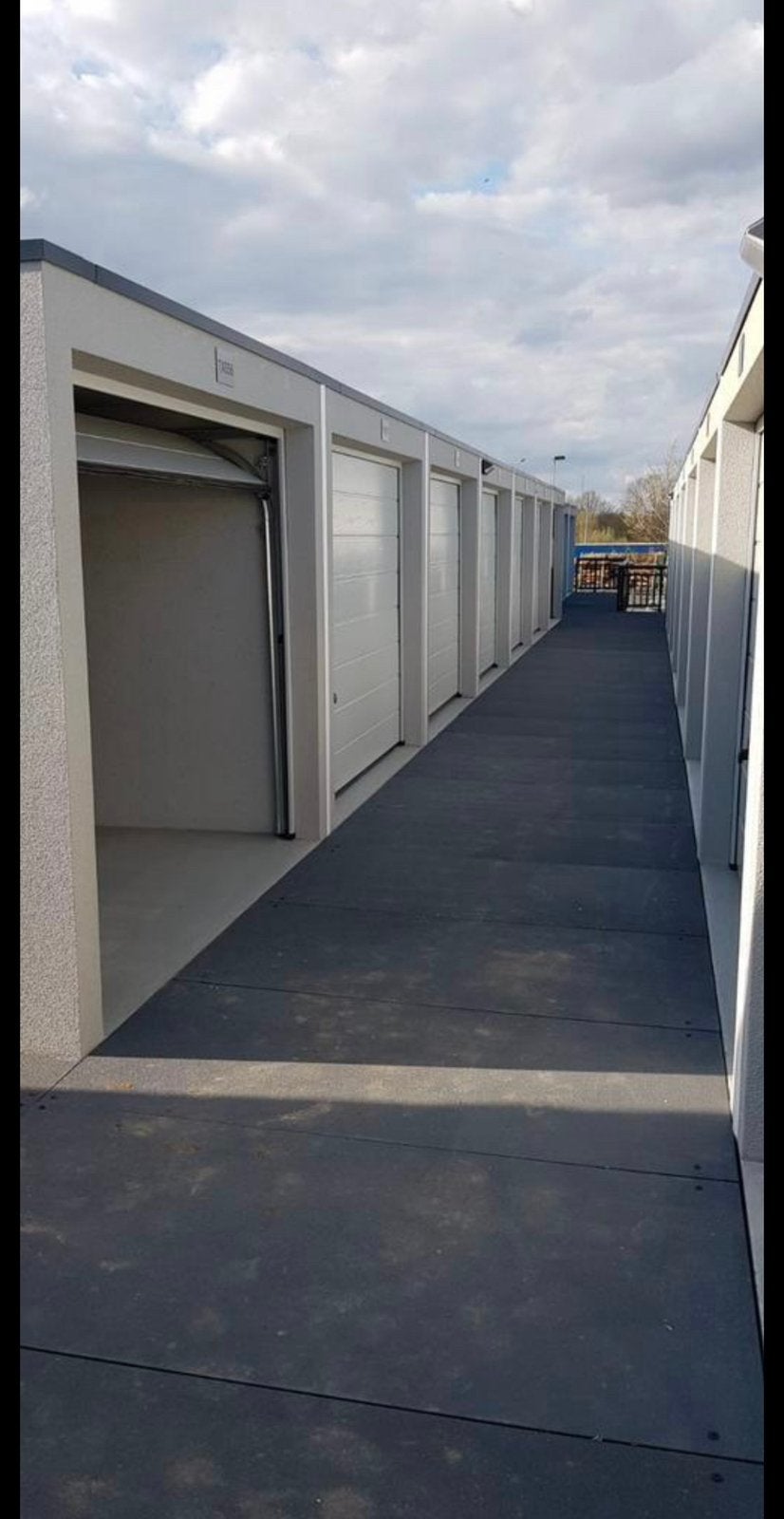 Garagebox 18 m² te huur | Boxcomplex Brunssum, Huizen en Kamers, Garages en Parkeerplaatsen, Limburg