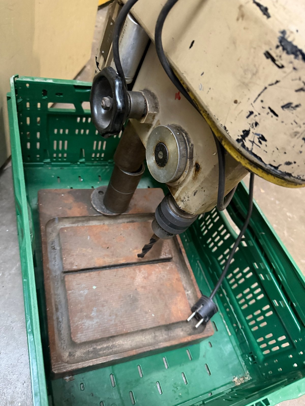 VEB Fritz Heckert Kolomboormachine BT 6, Ophalen, Gebruikt, 600 watt of meer, Kolomboormachine