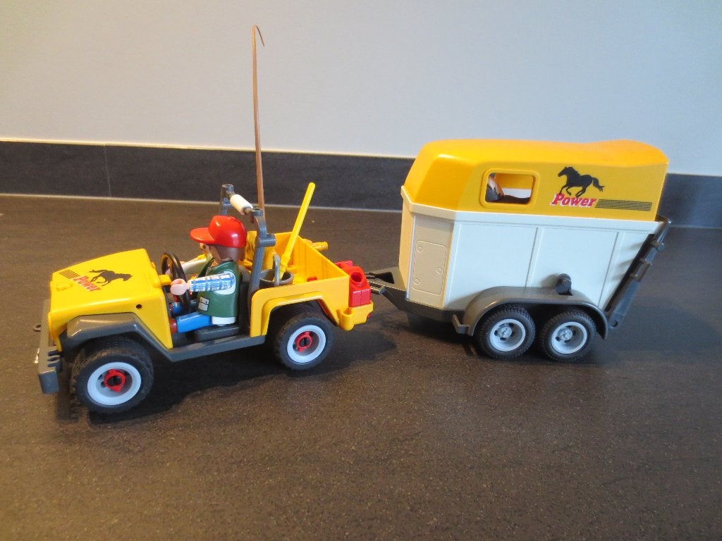 Playmobiel: Jeep met Paardentrailer +2 paarden -vader & kind, Losse onderdelen, Voertuig, Ophalen of Verzenden, Zo goed als nieuw