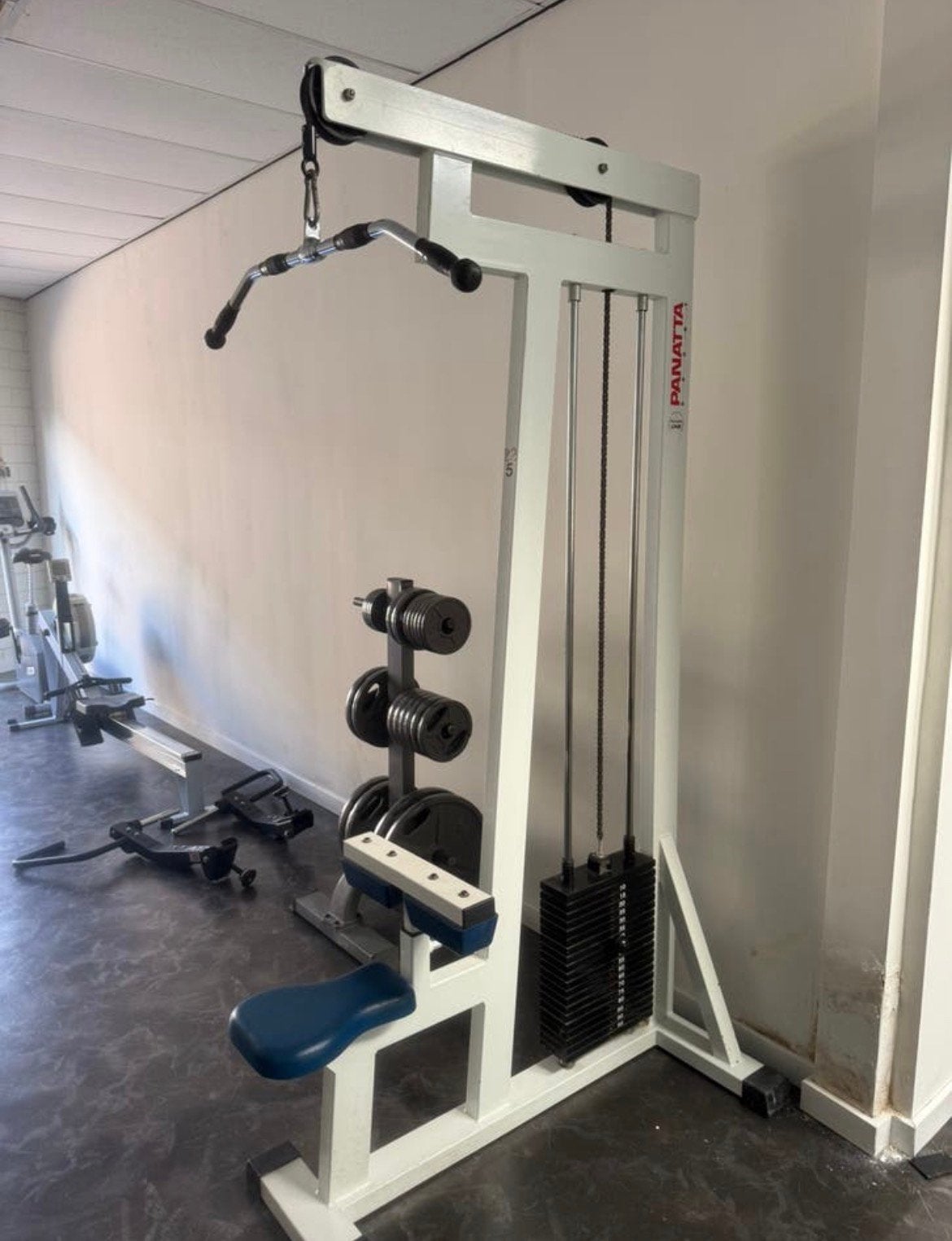 Panatta lat pulldown met 100 kg / fitness / gym
