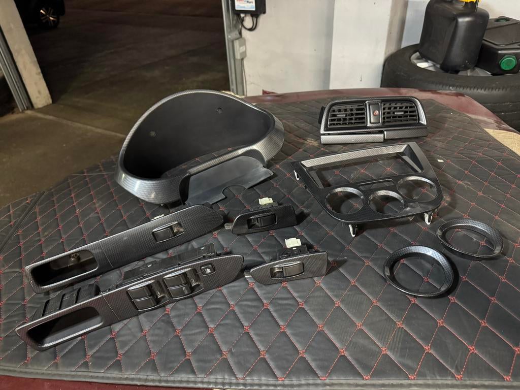 Subaru Impreza carbon dipped interieur set RHD – ongebruikt, Auto-onderdelen, Ophalen of Verzenden, Nieuw, Subaru