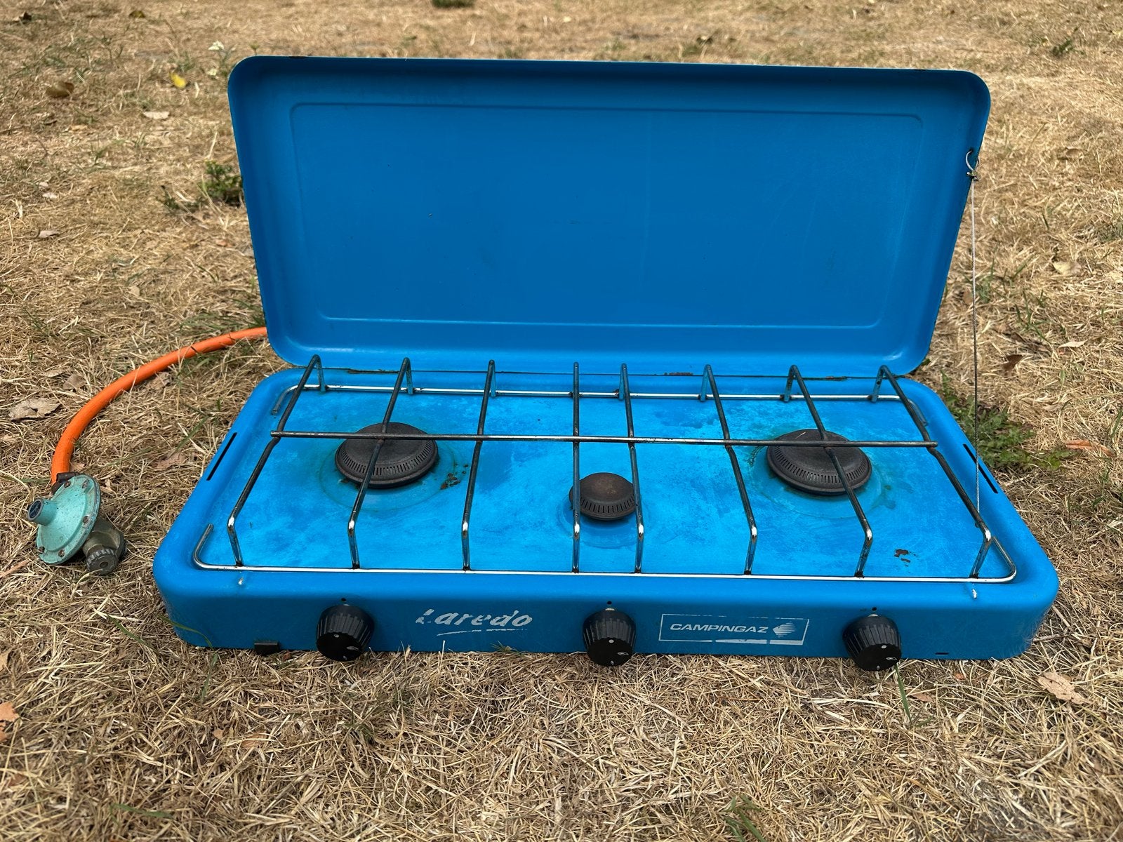 Campingaz Laredo 3-pits gasfornuis met slang en regelaar, Ophalen, Gebruikt