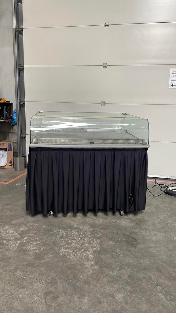 Koel vitrine meubel mobiel glazen opbouw (tafelrok gratis), Ophalen, Gebruikt, Koelen en Vriezen
