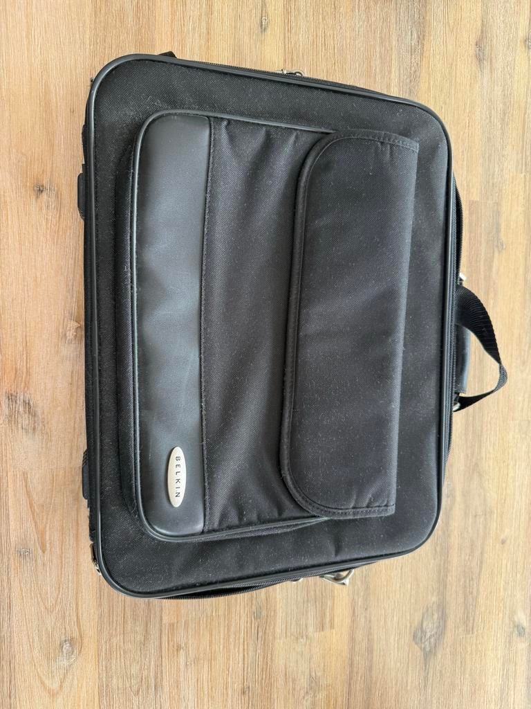 Belkin Laptoptas - 30x44 cm - Gebruikt, Computers en Software, Meerdere vakken, Gebruikt, 17 inch of meer, Ophalen of Verzenden
