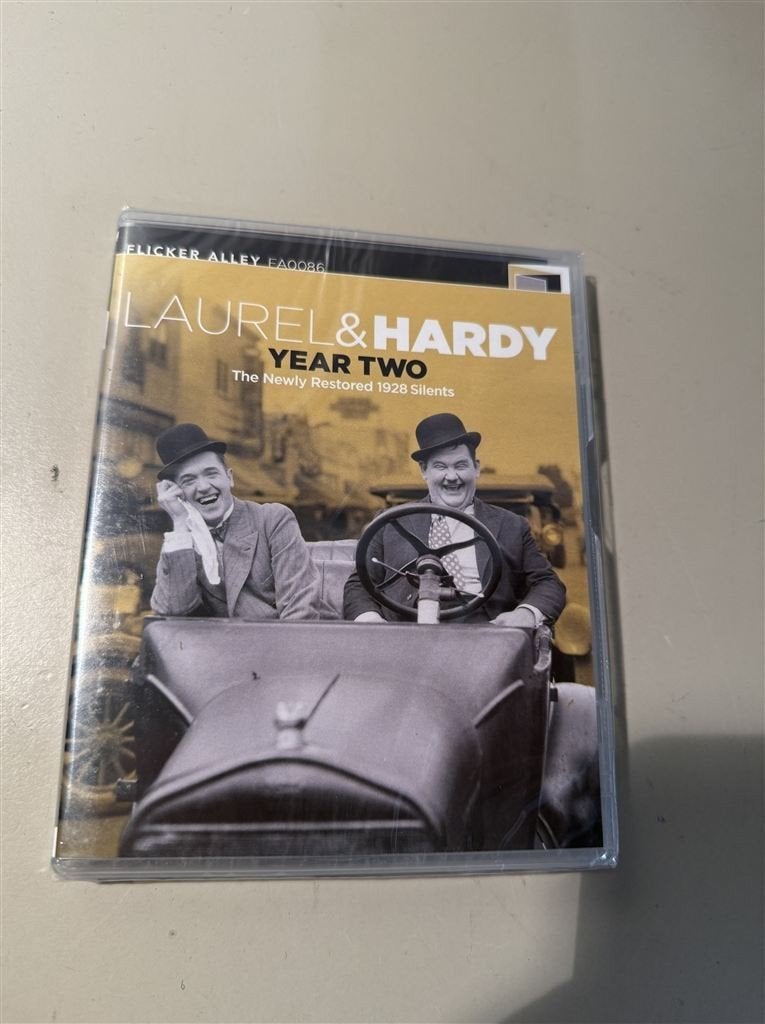 Laurel and hardy year 2 blu ray, Ophalen of Verzenden, Gebruikt, Humor en Cabaret