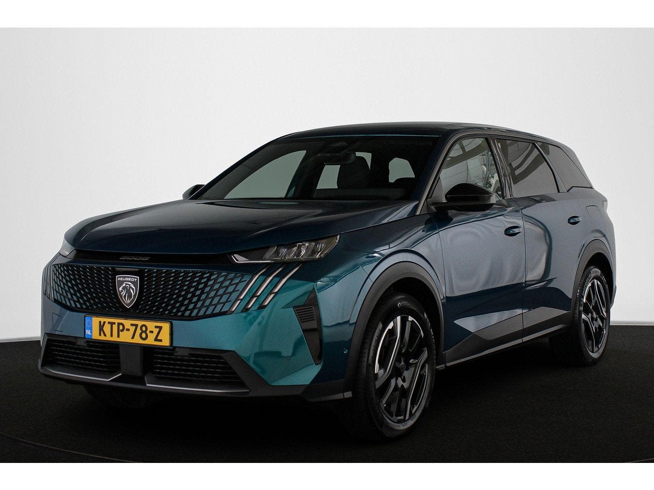 Peugeot 5008 1.6 Plug-in Hybrid 195 Allure 7p Stoelverwarmin, Automaat, Gebruikt, 194 pk, 4 cilinders