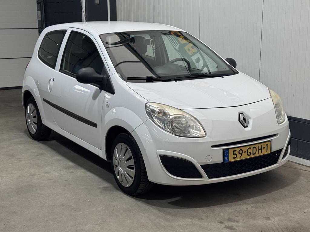 Renault Twingo 1.2 Authentique, Voorwielaandrijving, Gebruikt, 31 €/maand, 4 cilinders