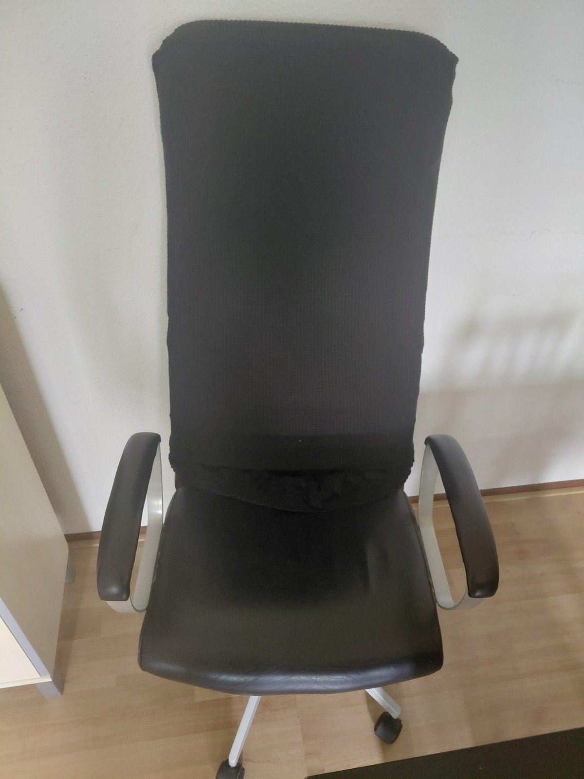 IKEA MARKUS Bureaustoel Zwart - Ergonomisch & Verstelbaar, Huis en Inrichting, Bureaustoelen, Ophalen, Gebruikt, Zwart, Bureaustoel
