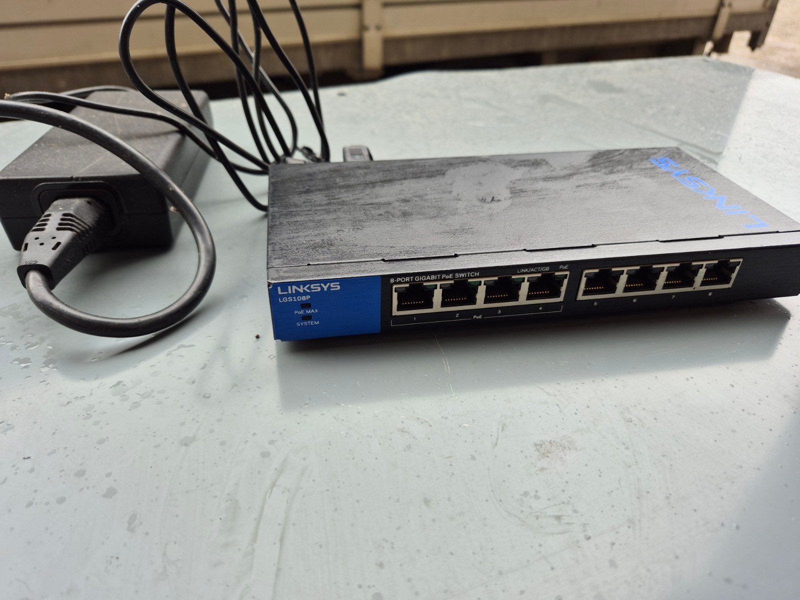 Linksys LGS108P 8-poorts Gigabit PoE+ switch, Computers en Software, Netwerk switches, Ophalen, Gebruikt