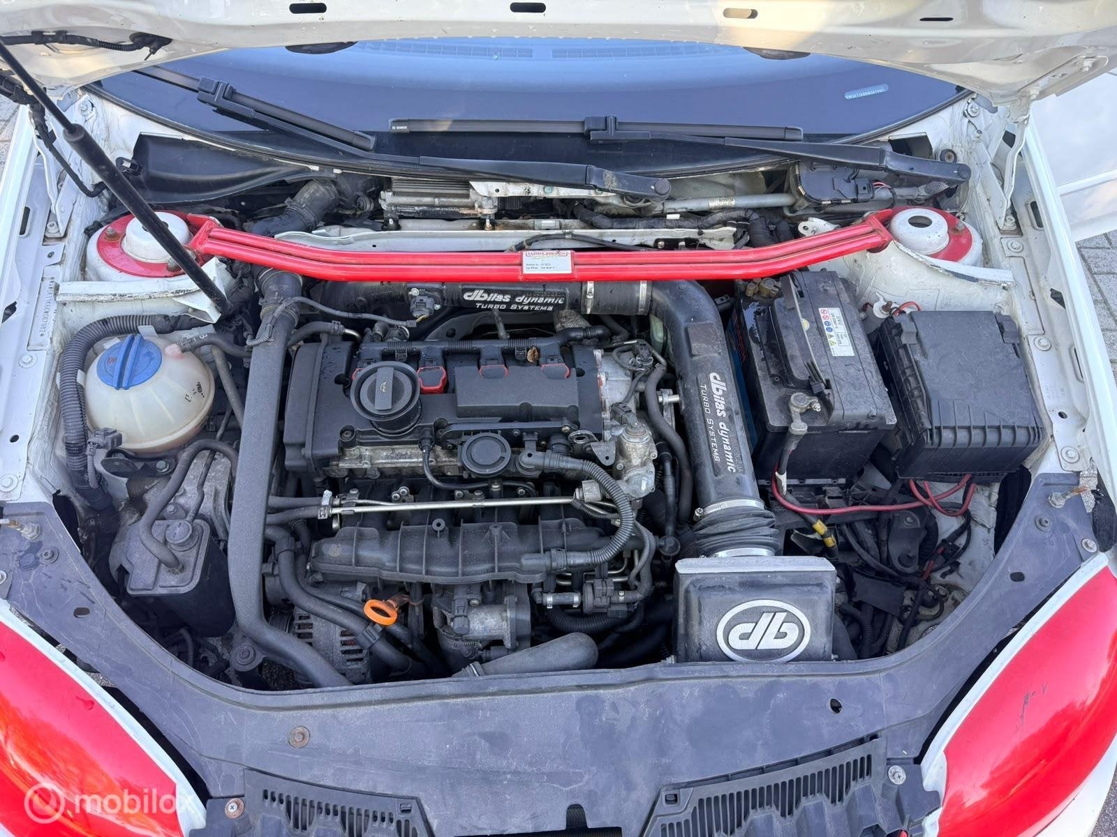 Volkswagen gti 2.0 race auto, Auto's, Gebruikt, Overige modellen, Overige carrosserieën, Overige brandstoffen