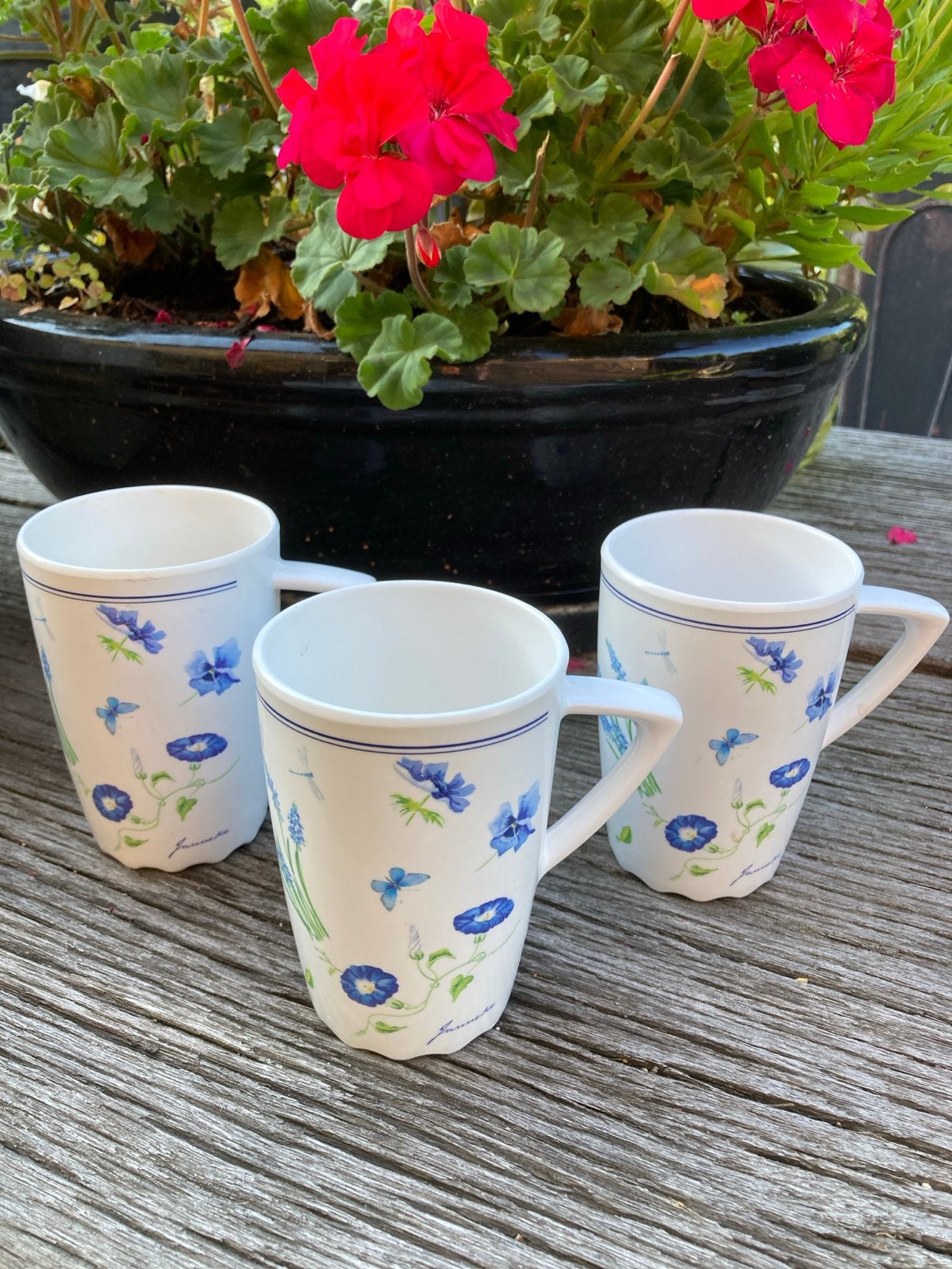 3 mooie bekers met oor Janneke Mepal campingservies, Caravans en Kamperen, Ophalen of Verzenden, Gebruikt