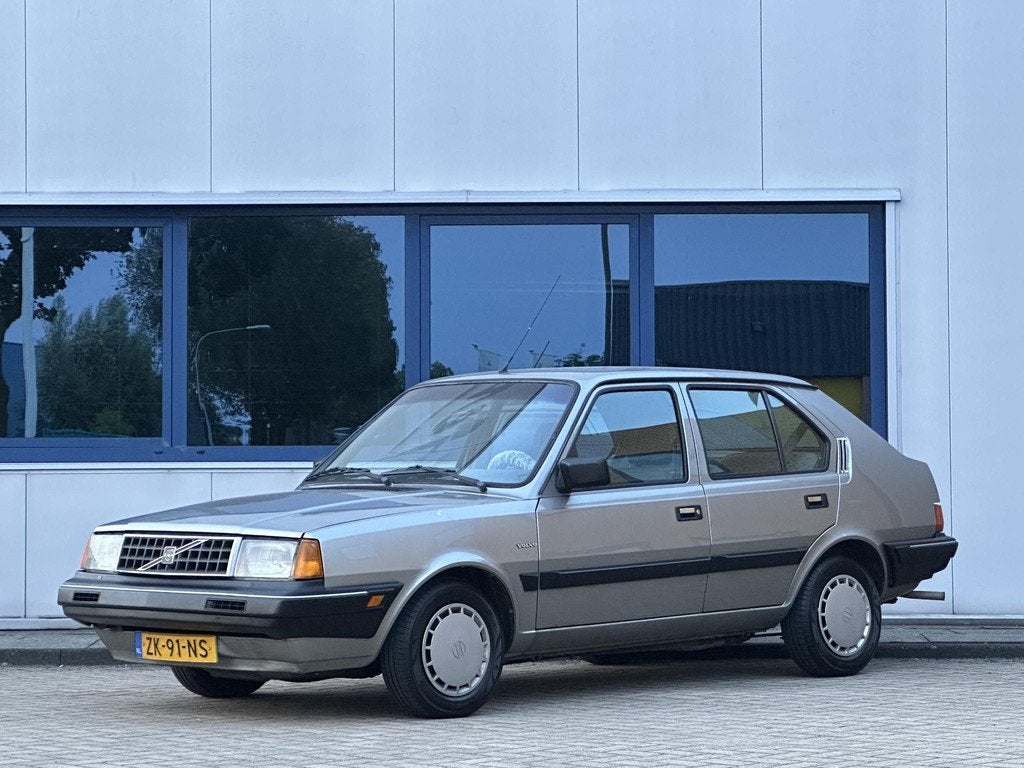 Volvo 340 1.4 GL Special l 84.534 km l NAP l, Auto's, Volvo, Automaat, 970 kg, Gebruikt, 4 cilinders