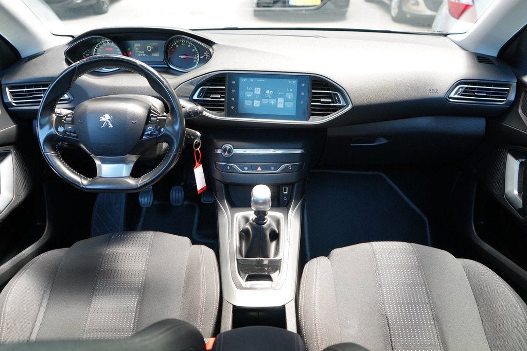 Peugeot 308 SW 1.2 PureTech Blue Lease GT-line | AIRCO | CRU, Auto's, Peugeot, Gebruikt, Euro 6, 1199 cc, 1165 kg