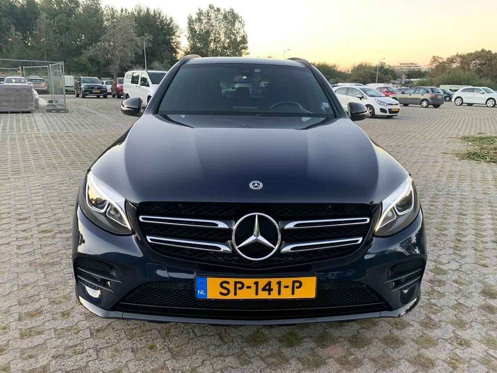 Mercedes-Benz GLC 250 211pk 4MATIC 9G-TRONIC 2018 Blauw, Auto's, Automaat, 15 km/l, 4 cilinders, Blauw