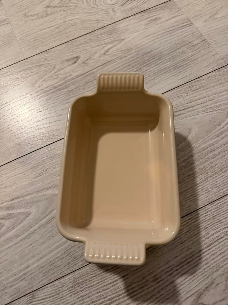 Le creuset ovenschaal, Ophalen of Verzenden, Overige stijlen, Aardewerk, Schaal of Schalen