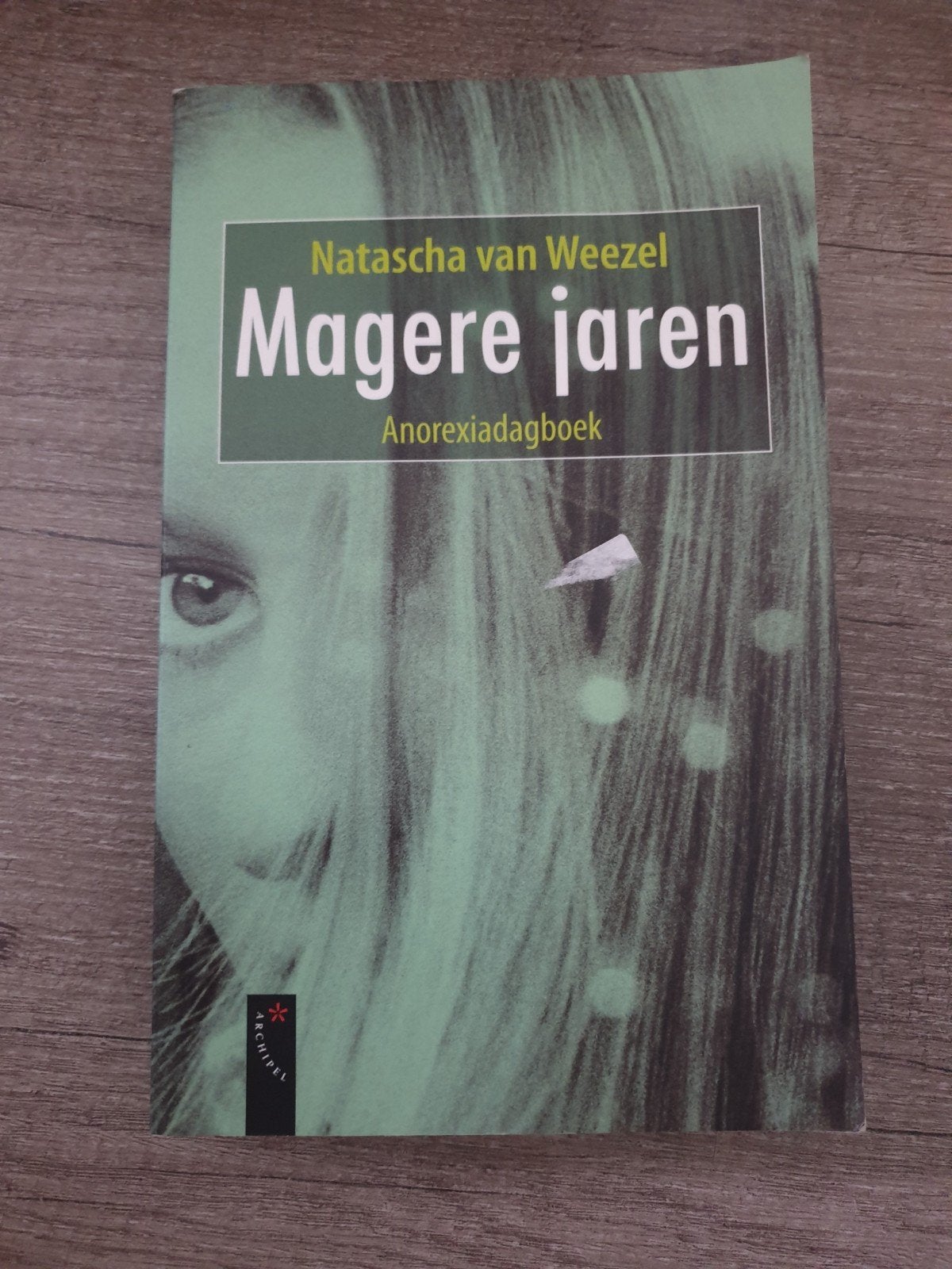 Magere jaren - Anorexiadagboek door Natascha van Weezel, Ophalen of Verzenden, Gelezen