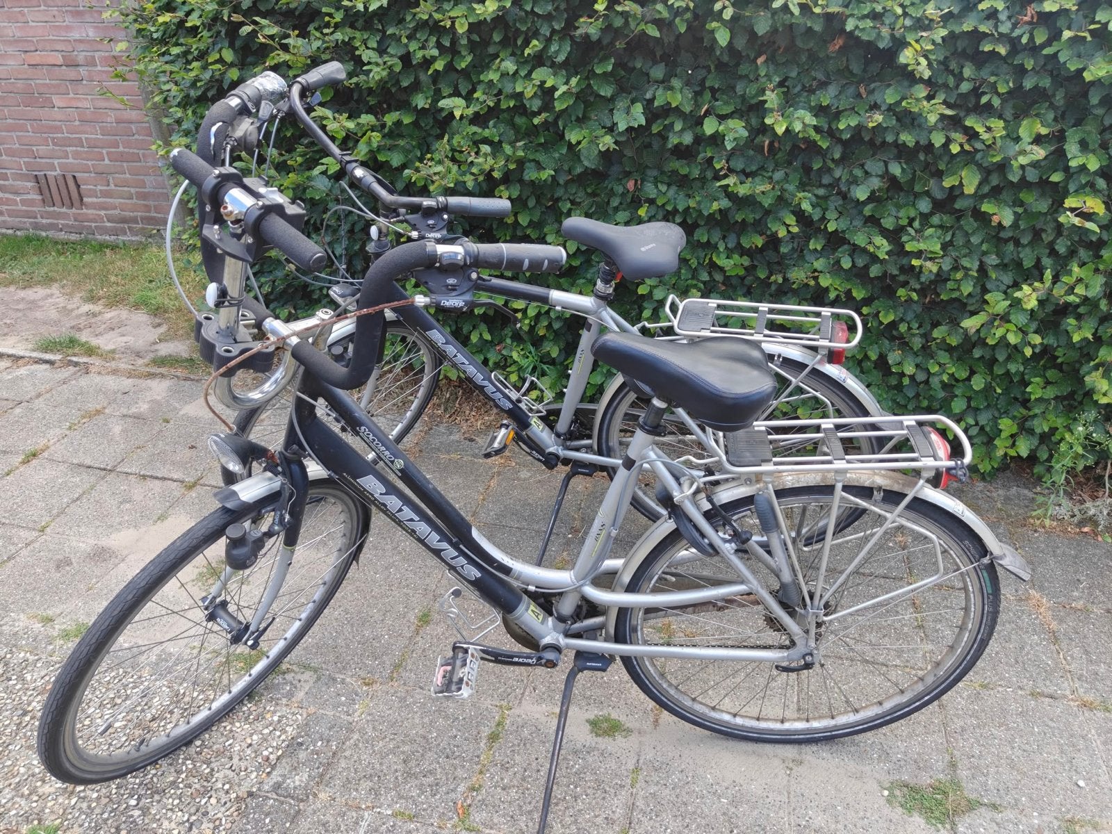 Dames- en herenfiets, damesfiets met moederstuur, Ophalen, Gebruikt, Batavus