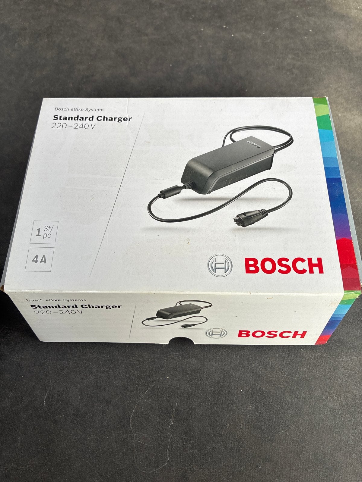 Bosch eBike Standard Oplader 4A 220-240V, Fietsen en Brommers, Zo goed als nieuw
