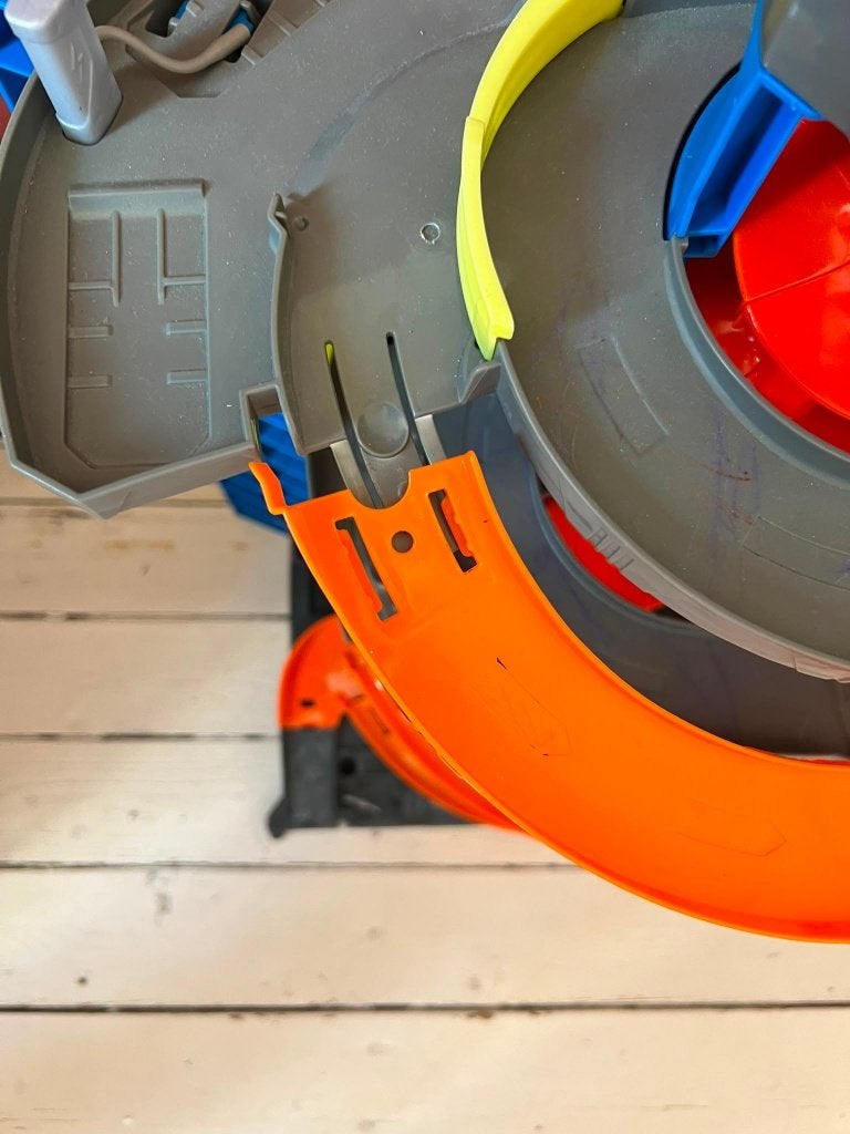 Hot Wheels City mega garage, Ophalen, Racebaan, Zo goed als nieuw, Hot Wheels