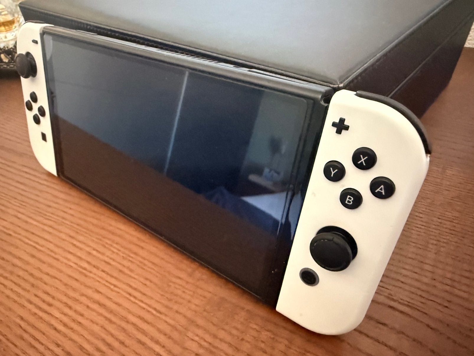 Nintendo Switch OLED Wit ZGAN– plus BigBen beschermhoes