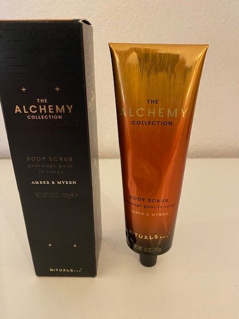 Rituals Alchemy body scrub 100 g bodyscrub, Ophalen of Verzenden, Nieuw, Bad & Douche