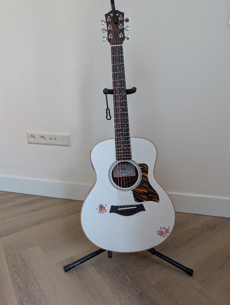 Taylor GS Mini-e Special Edition Trans White | Nieuwstaat, Ophalen, Zo goed als nieuw, Western- of Steelstringgitaar, Met koffer