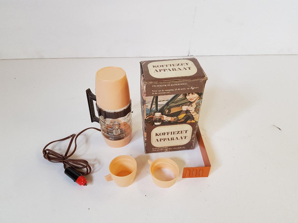 Oude antieke auto koffiezetapparaat 12V, Ophalen of Verzenden, Koffiemachine